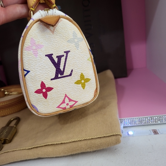 ♡ Louis Vuitton White Multicolor Mini Speedy ♡ - Picture 4 of 10
